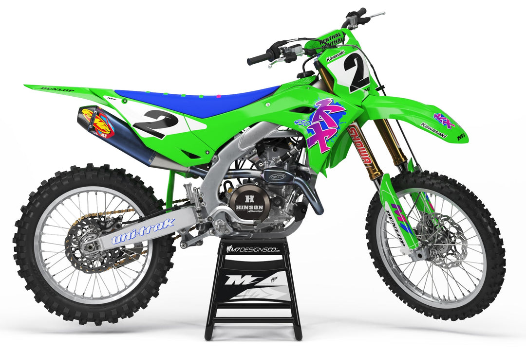 TEAM BARNES BFR Kawasaki RETRO Race 24