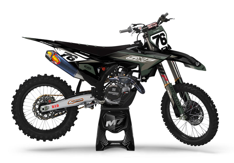 VICTORY - Black / Terra