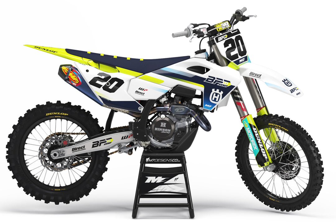 TEAM BFD Husky Race 24